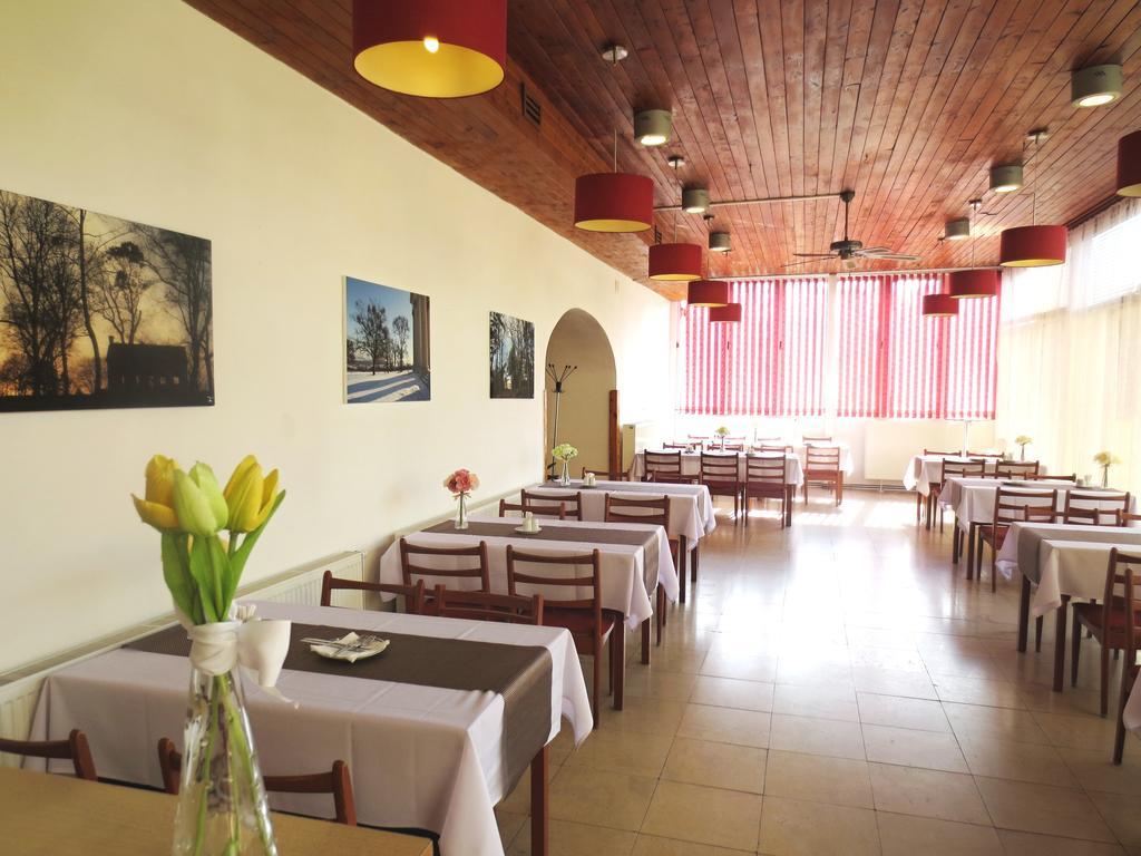 Hotel Hubertus Вальтице Экстерьер фото