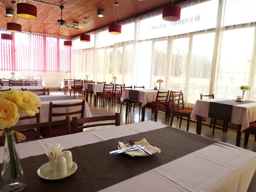 Hotel Hubertus Вальтице Экстерьер фото